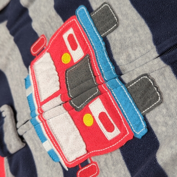 Carter's Navy/Gray Fire Truck Fleece Footies 12M - Picture 7 of 9